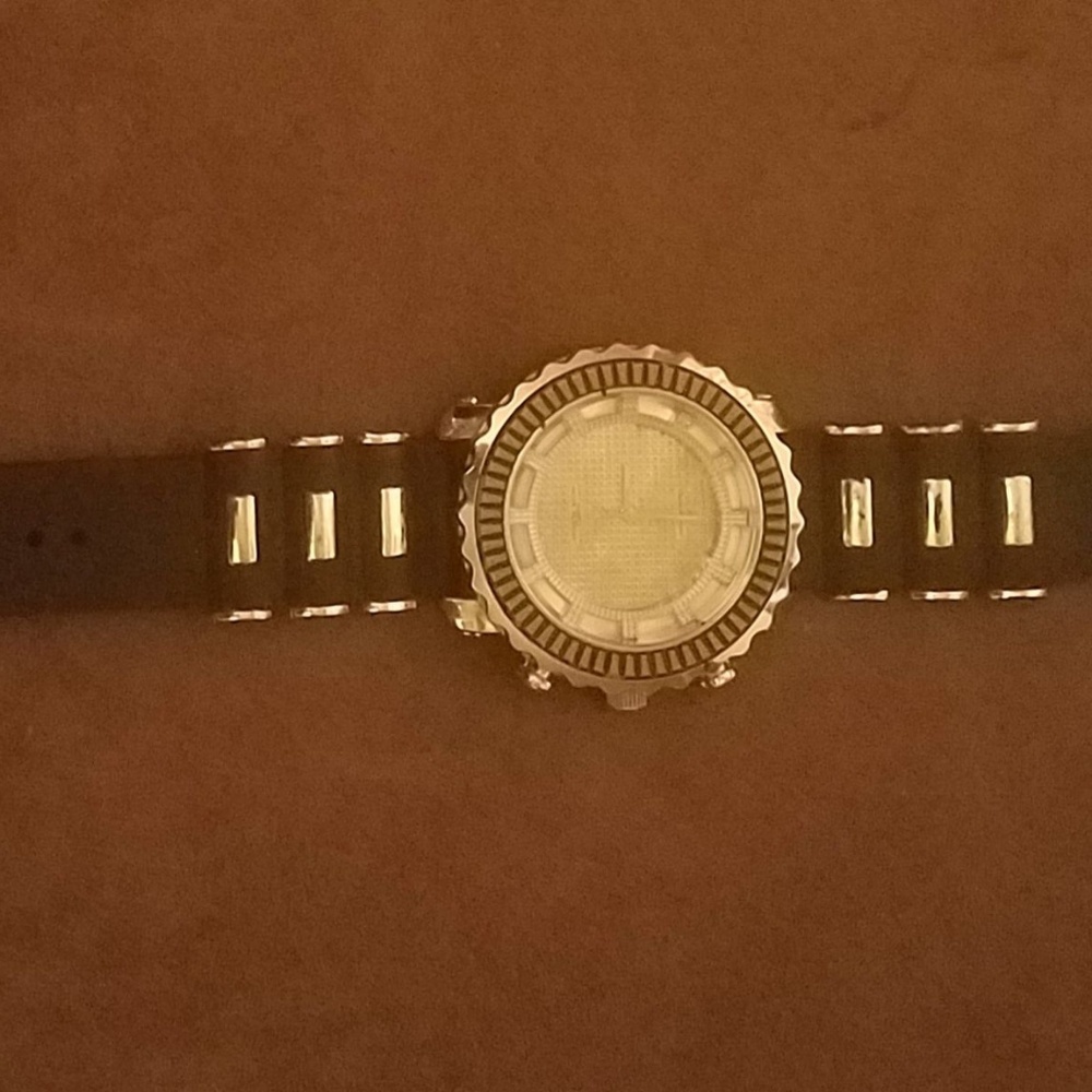 Watches - Picture 3 of 3
